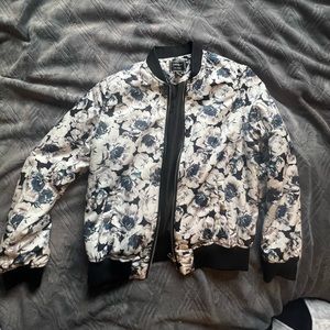 Forever 21 White Floral Bomber Jacket Size L